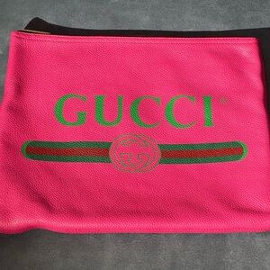 Gucci Pebbled Calfskin Leather Pouch Clutch